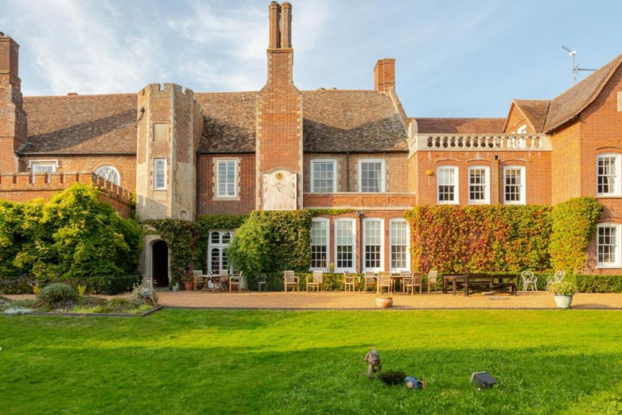 Hockwold Hall - Former Royal Residence Hockwold cum Wilton Eksteriør bilde